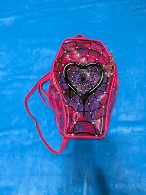 🕸️💜 Monster High Coffin Backpack – Pink & Purple Spiderweb Heart 💜🕸️